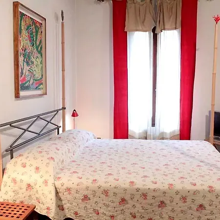 公寓 Venetian House With Terrace