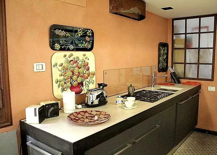 Venetian House With Terrace *